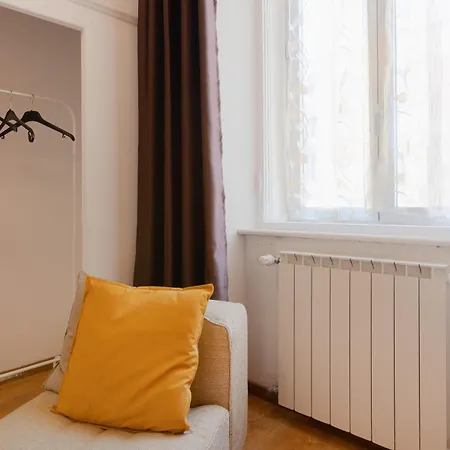 Palladio Due - Spazioso 3 * Трієст